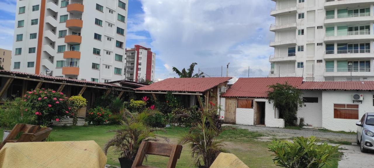 Caramba Hospedaje Hotel Tonsupa Exterior foto