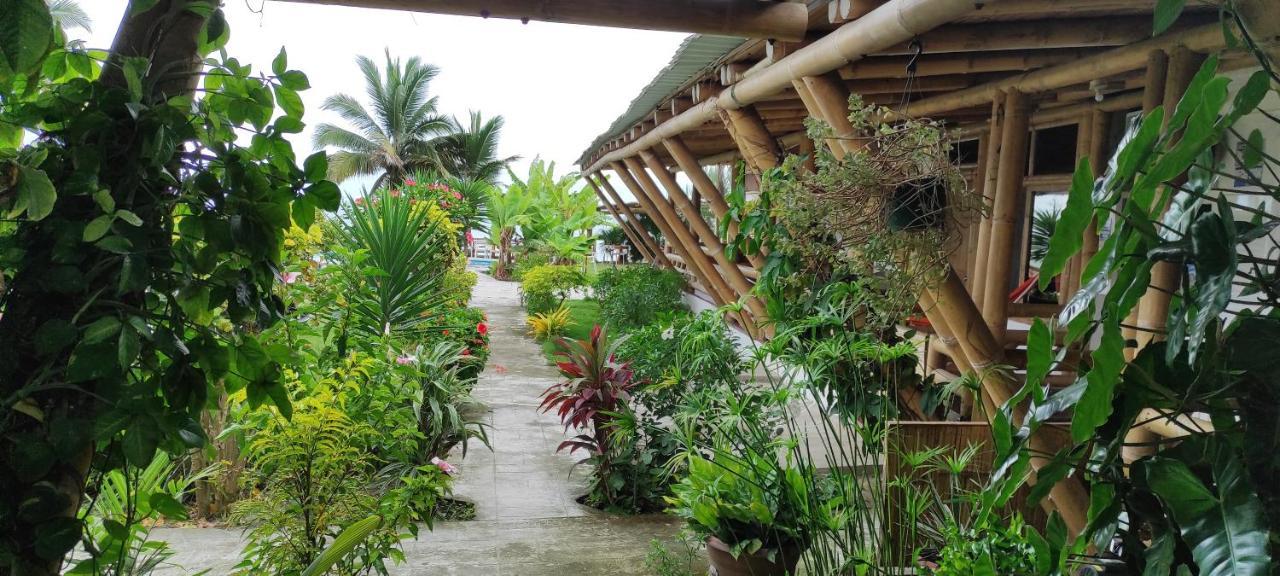 Caramba Hospedaje Hotel Tonsupa Exterior foto